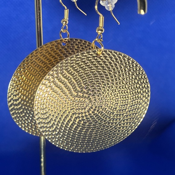 Gold Tone Disc Earrings - Picture 2 of 4